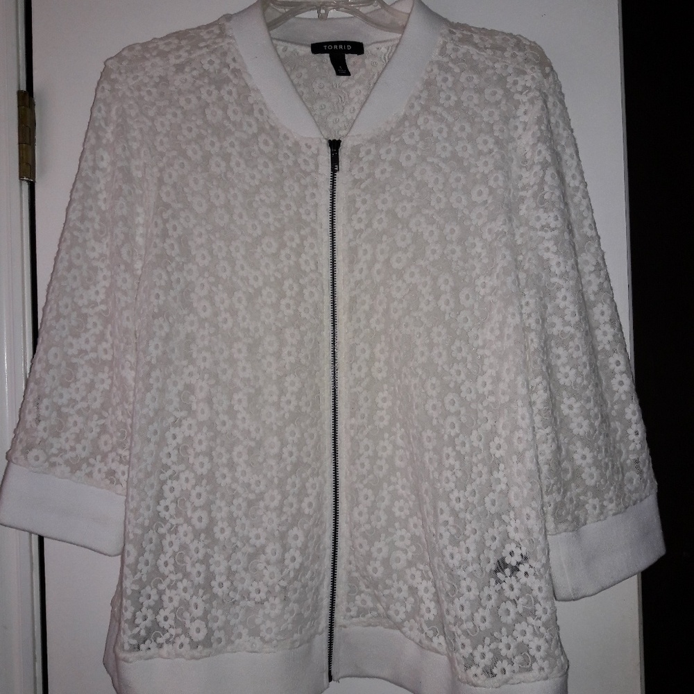 Torrid Flower Lace Bomber Jacket 1 14 16